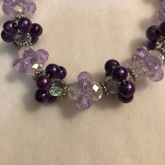 Betsy Michaels Purple Tinted Necklace - Picture 2 of 3
